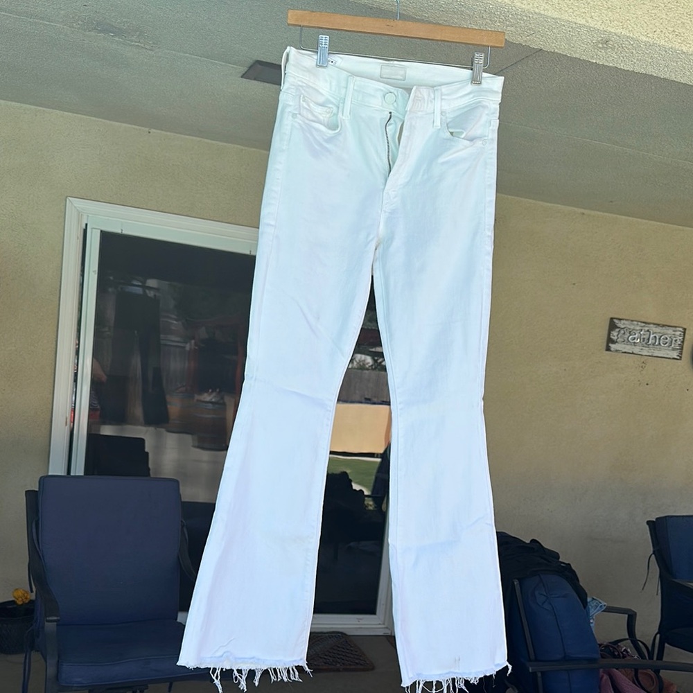 MOTHER White Flare Wide Leg Jeans with Frayed Hem